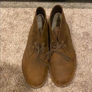 Clark’s suede chukka boots 10.5